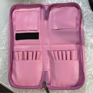 Nail By Dev Brush Case